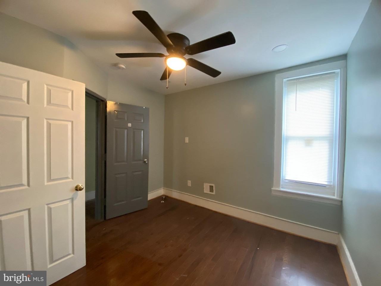 5150 Ranstead St - Photo 3 of 30
