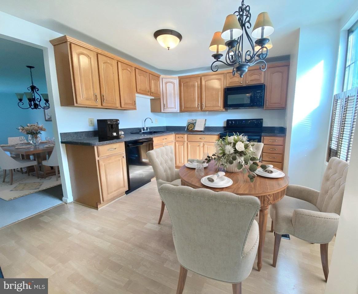 6026 Heathwick Ct - Photo 4 of 20