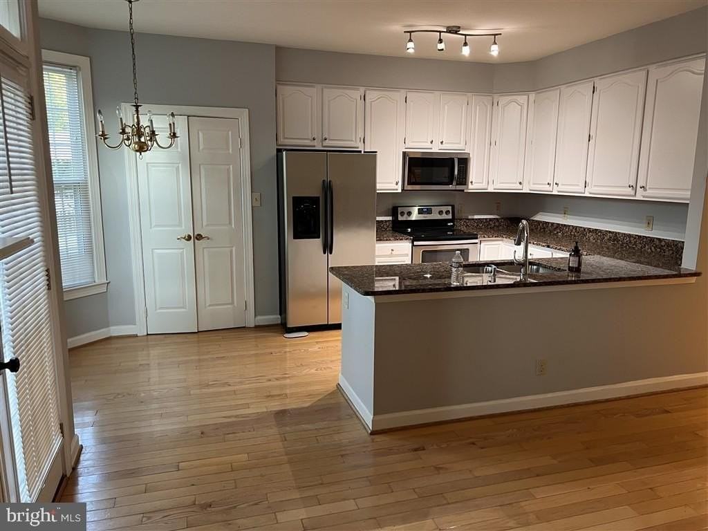 8164 Boss St - Photo 4 of 8