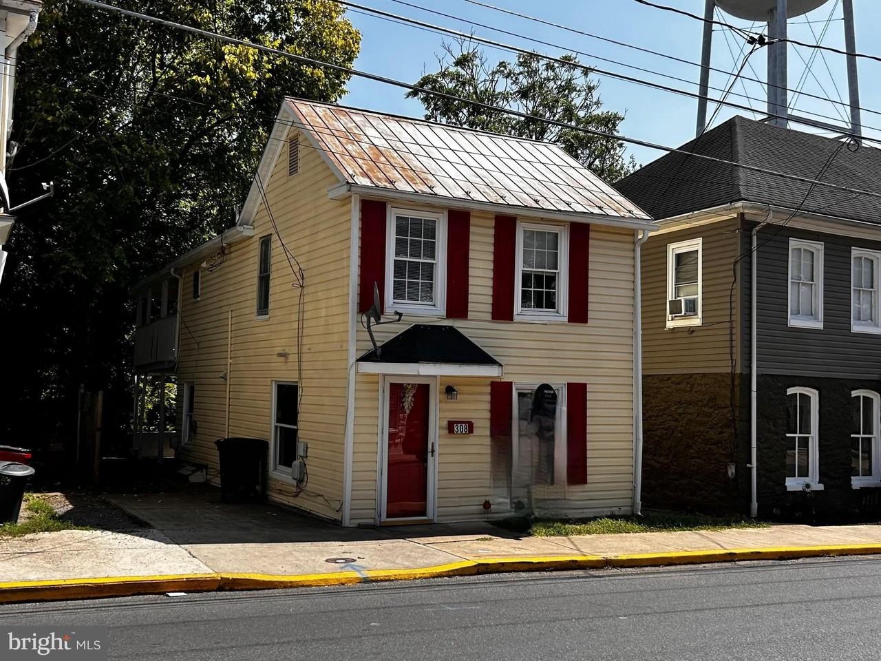 308 S Raleigh St - Photo 2 of 30