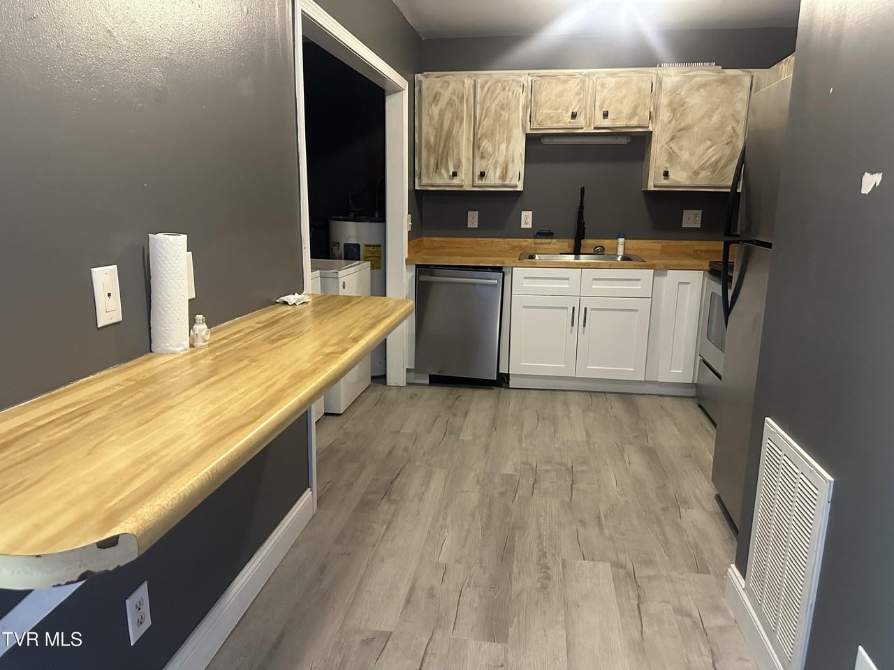 126 Kesterson St - Photo 3 of 10