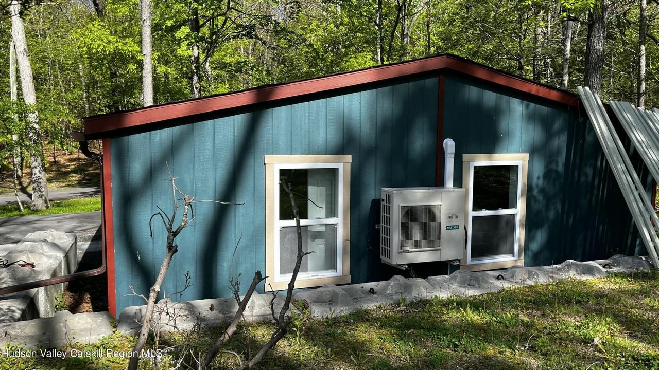 129 Johnson Hill Rd #3 - Photo 3 of 14