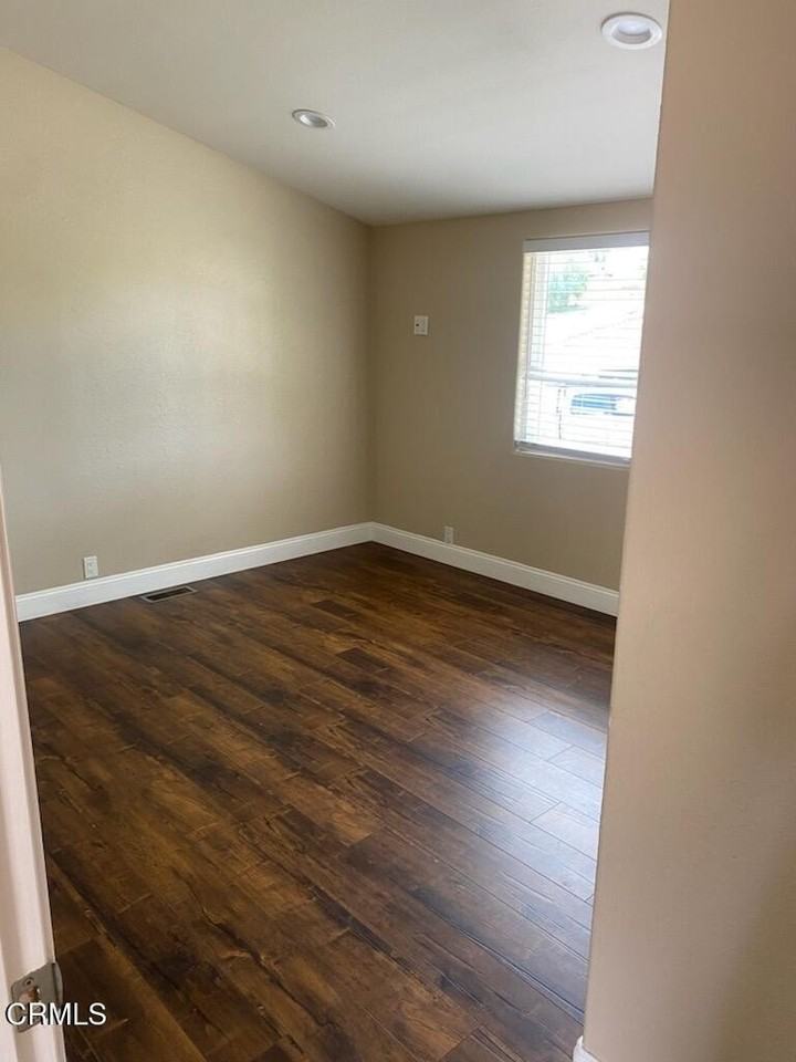 10729 Citrus Dr - Photo 4 of 14