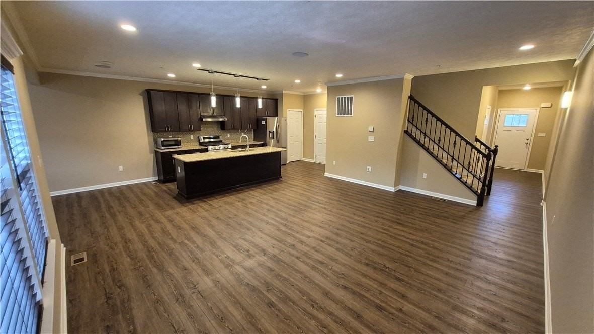 605 Alessia Ct - Photo 6 of 23