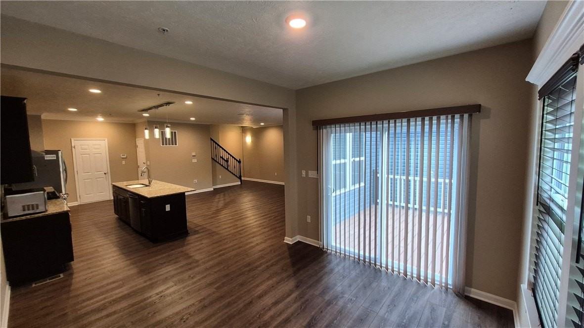605 Alessia Ct - Photo 7 of 23