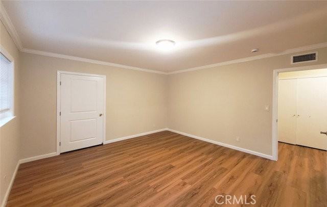 22201 Schoolcraft St - Photo 5 of 8