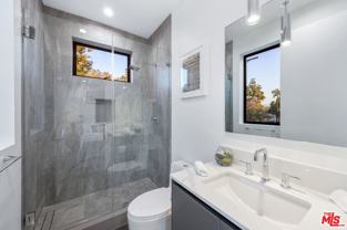 18315 Collins St - Photo 1 of 1