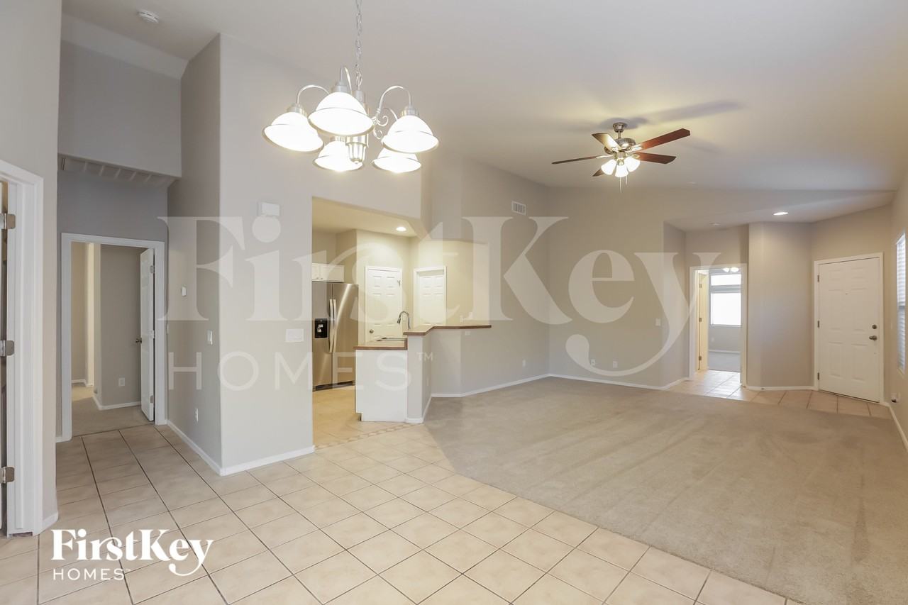 5840 E Norland St - Photo 6 of 18