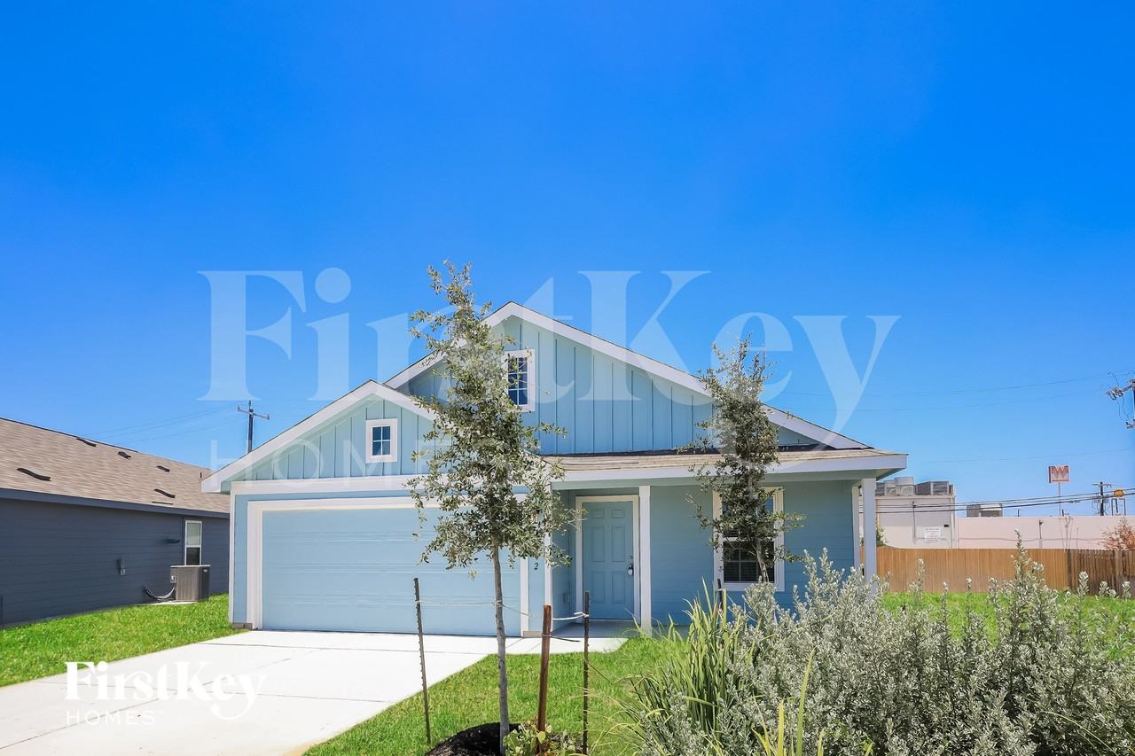 1702 Morse Way - Photo 3 of 16