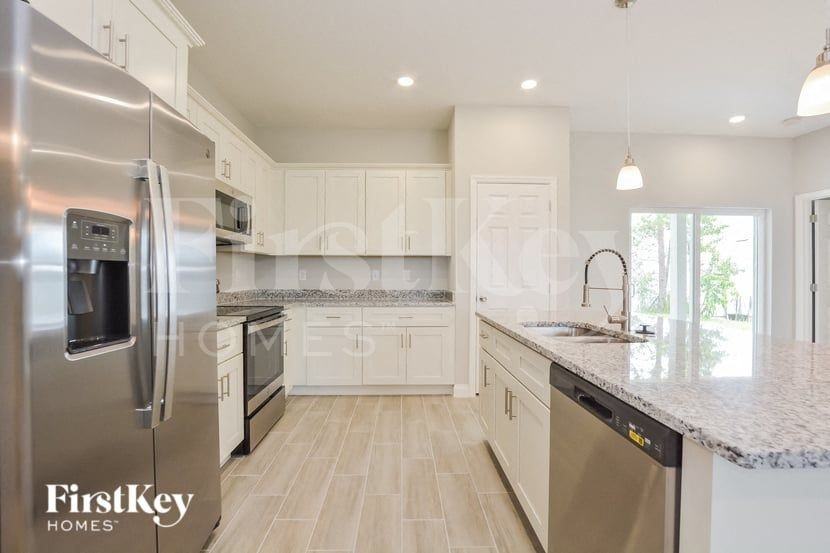 308 Camellia Ct - Photo 5 of 15
