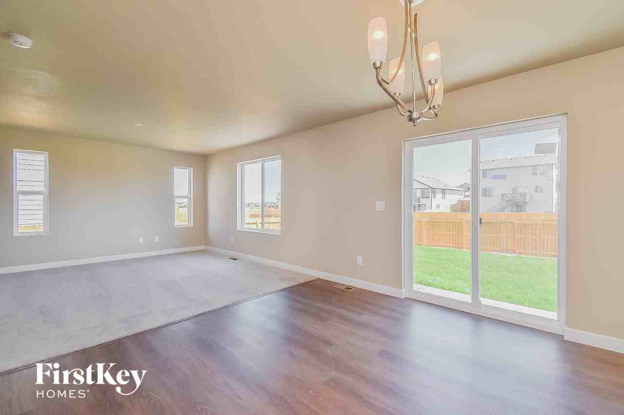 6931 Akela Ln - Photo 4 of 15