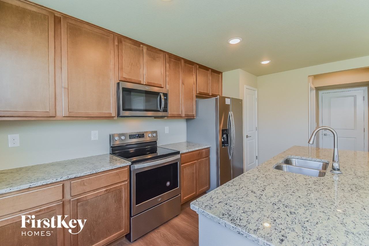 6931 Akela Ln - Photo 6 of 15