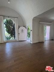 459 S Holt Ave - Photo 4 of 8