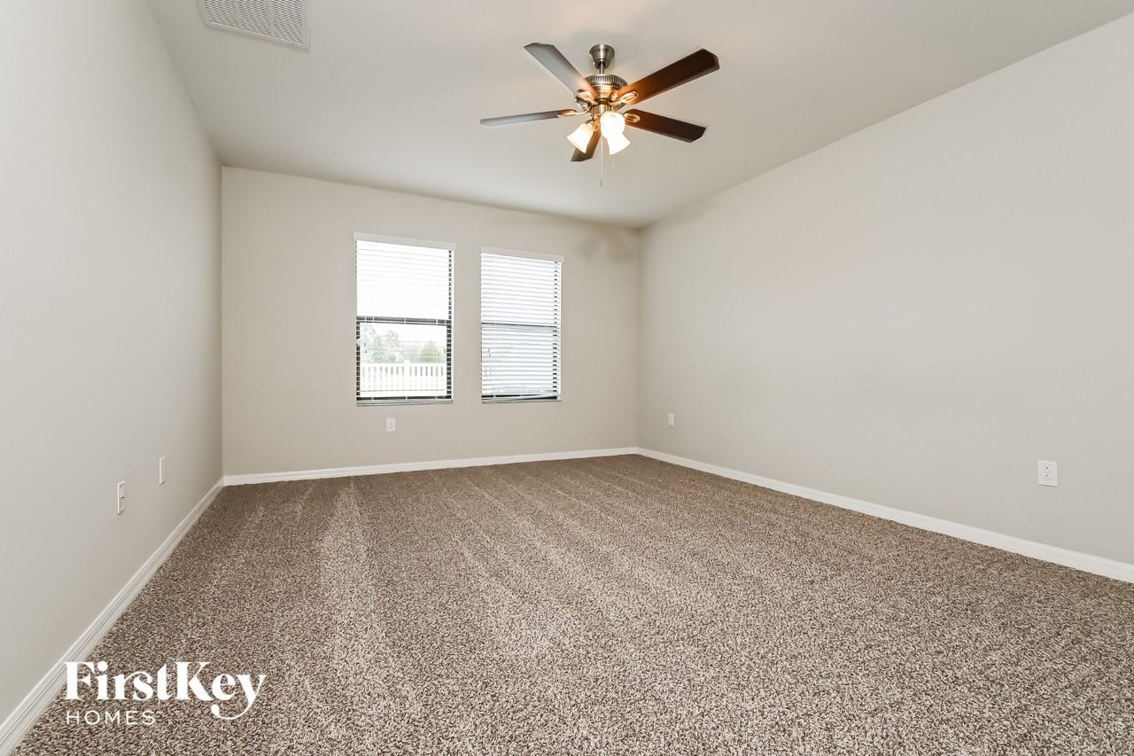 14827 Crescent Rock Dr - Photo 6 of 15