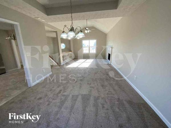 3742 Legacy Walk Dr - Photo 3 of 11