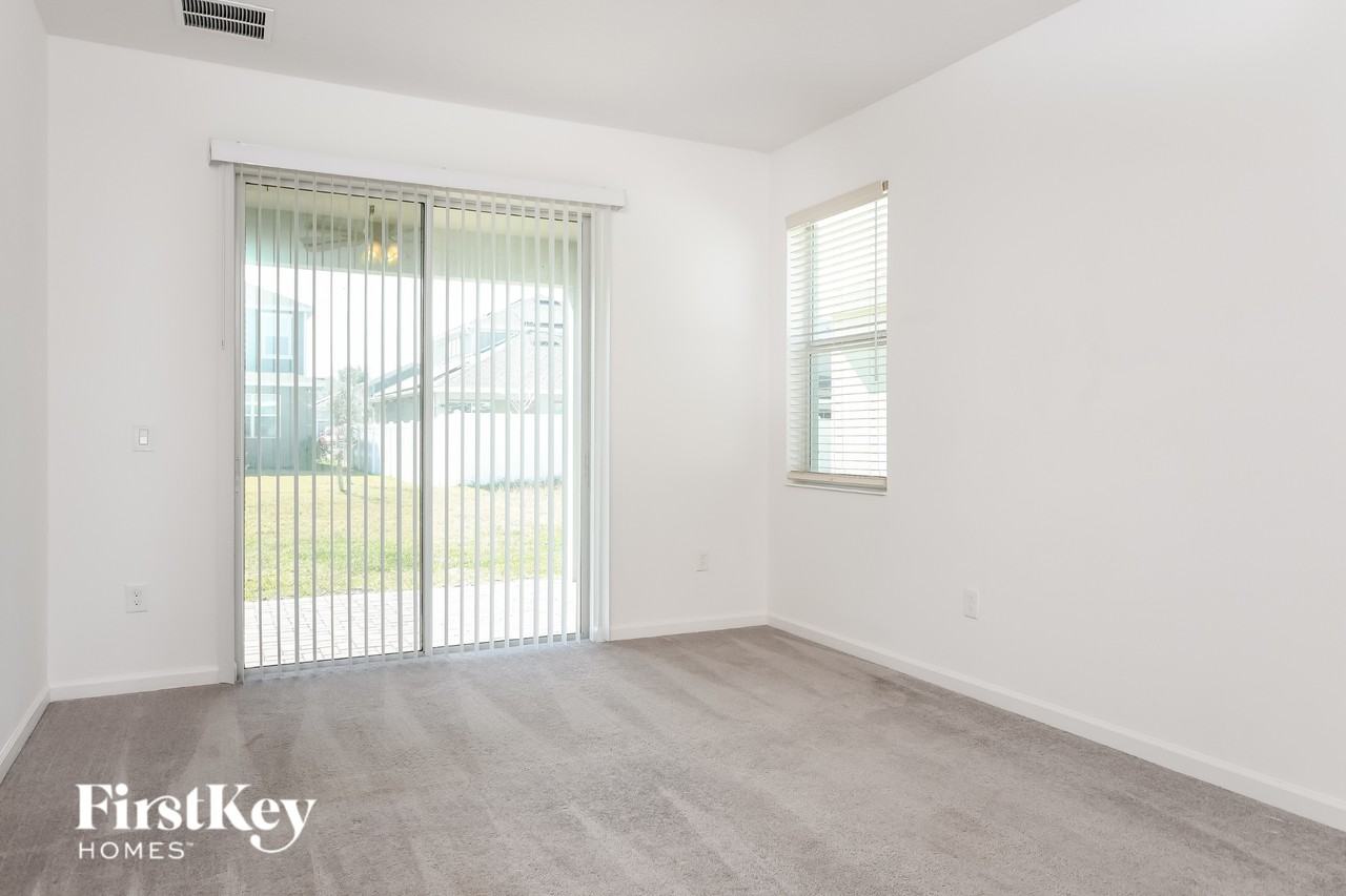 1429 Rosedale Rd - Photo 7 of 16