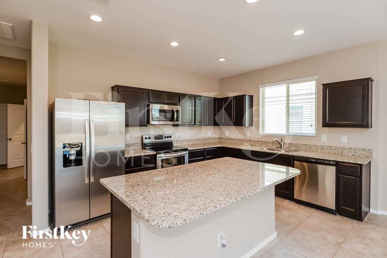 28335 N Chalcocite St - Photo 6 of 15