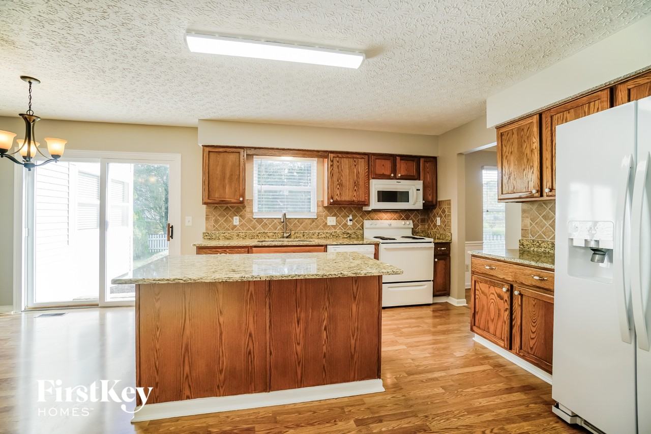 2894 Wynneleaf St - Photo 5 of 15