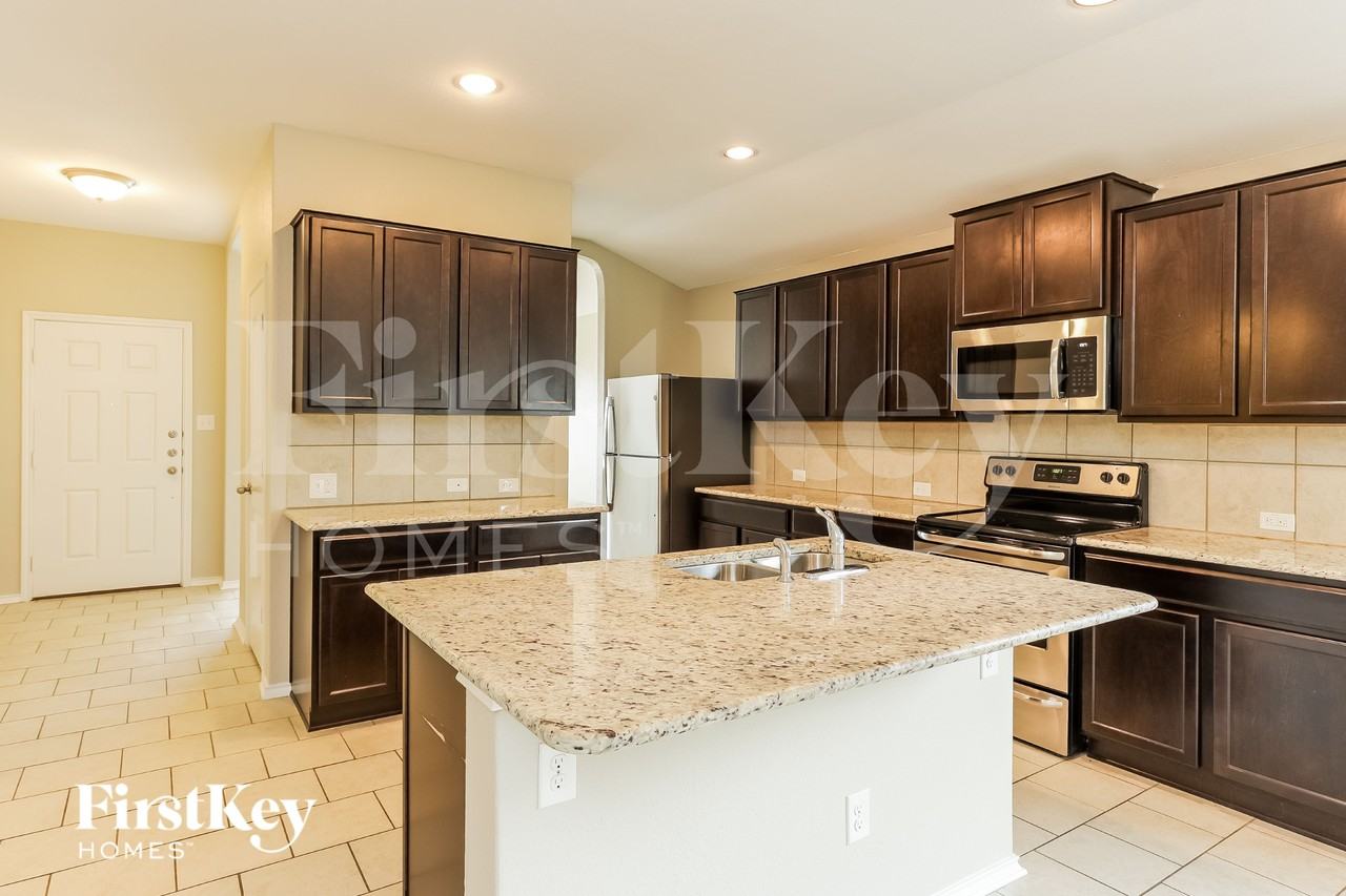 7123 Pandora Way - Photo 7 of 16