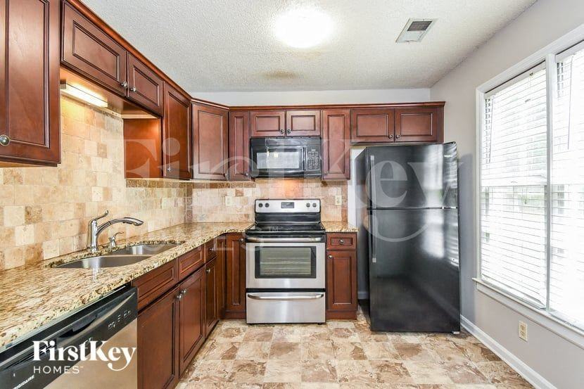 4892 Country Cove Way - Photo 7 of 15