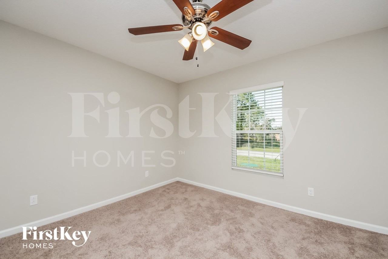1630 Salazar St Se - Photo 7 of 15