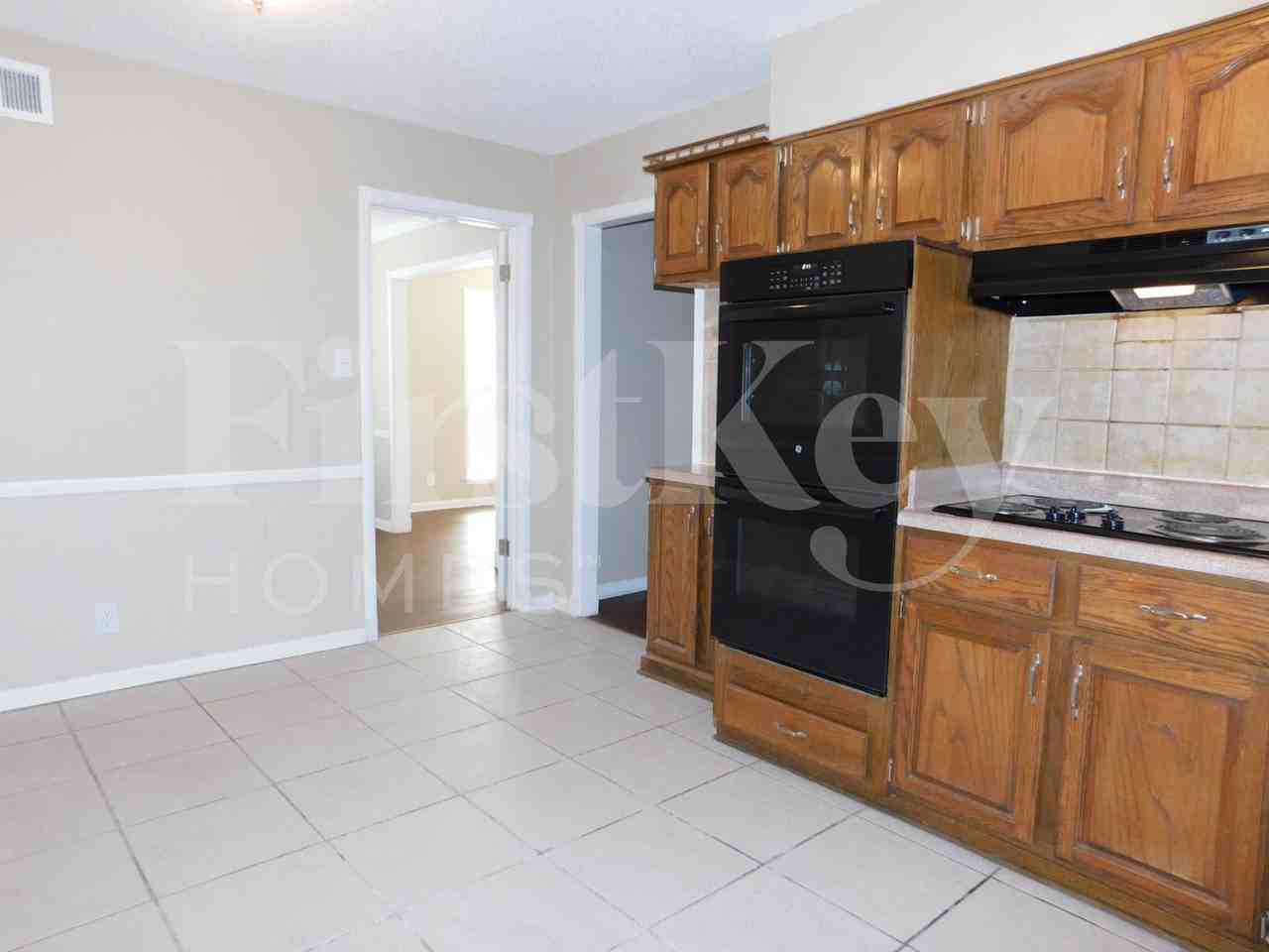 4832 Rolling Meadows Dr - Photo 6 of 19