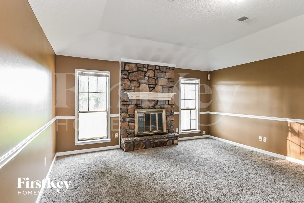 4596 Berrypick Ln S - Photo 4 of 16