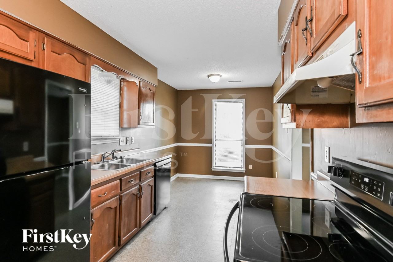 4596 Berrypick Ln S - Photo 6 of 16