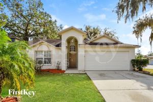 featured image of 3414 Cove Ct W