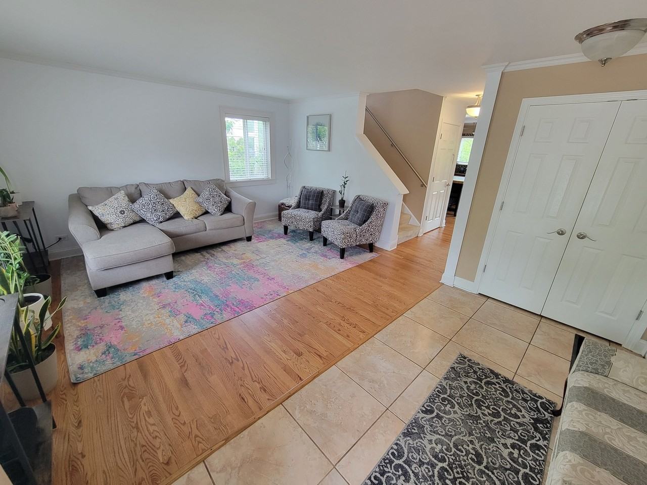 7722 Milan Way - Photo 4 of 48