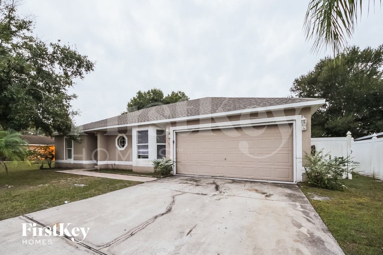 1307 Dover Dr - Photo 2 of 15