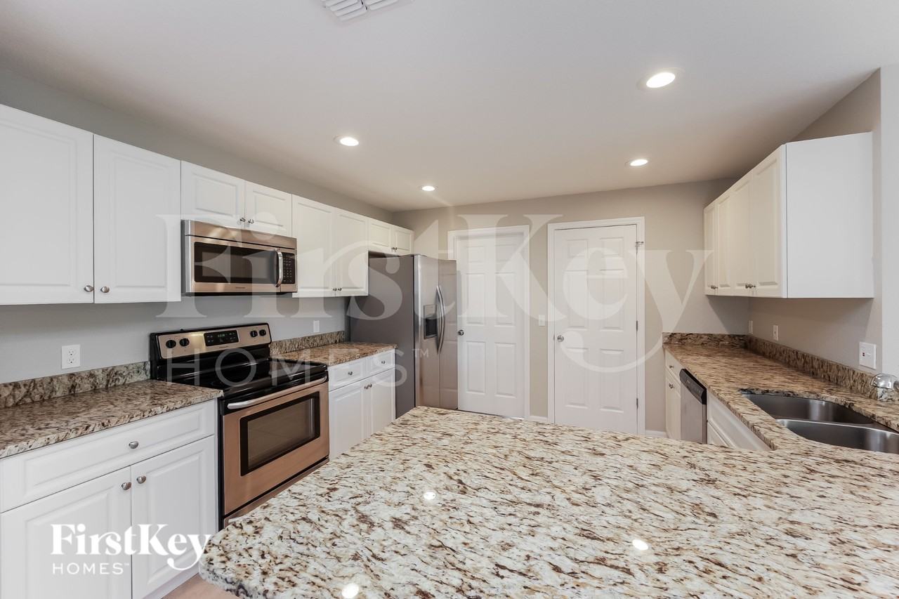 12557 Willmington Blvd - Photo 7 of 16