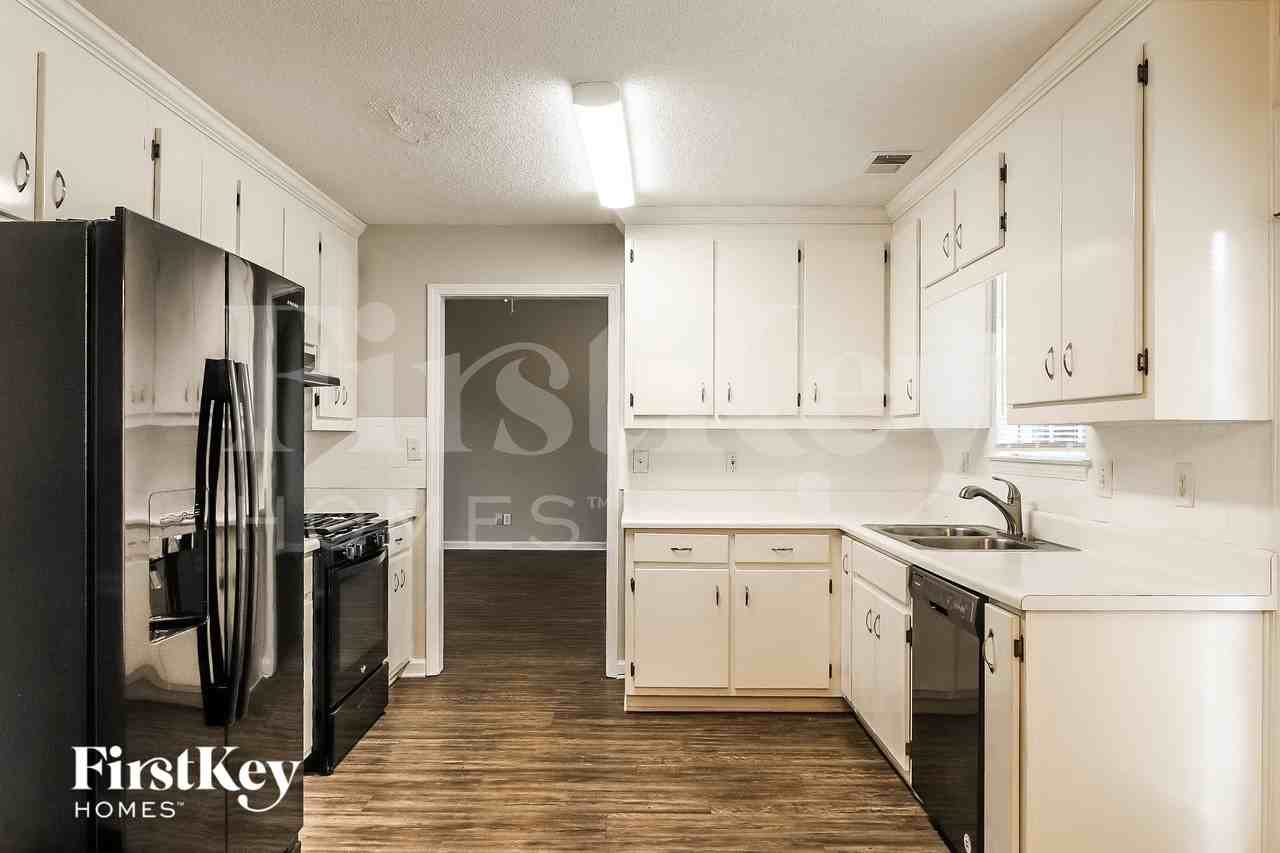 120 Kent Dr - Photo 7 of 15