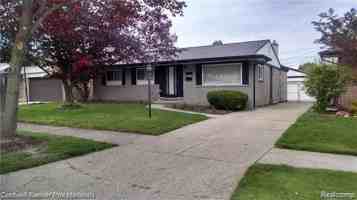 featured image of 39872 Lynn St