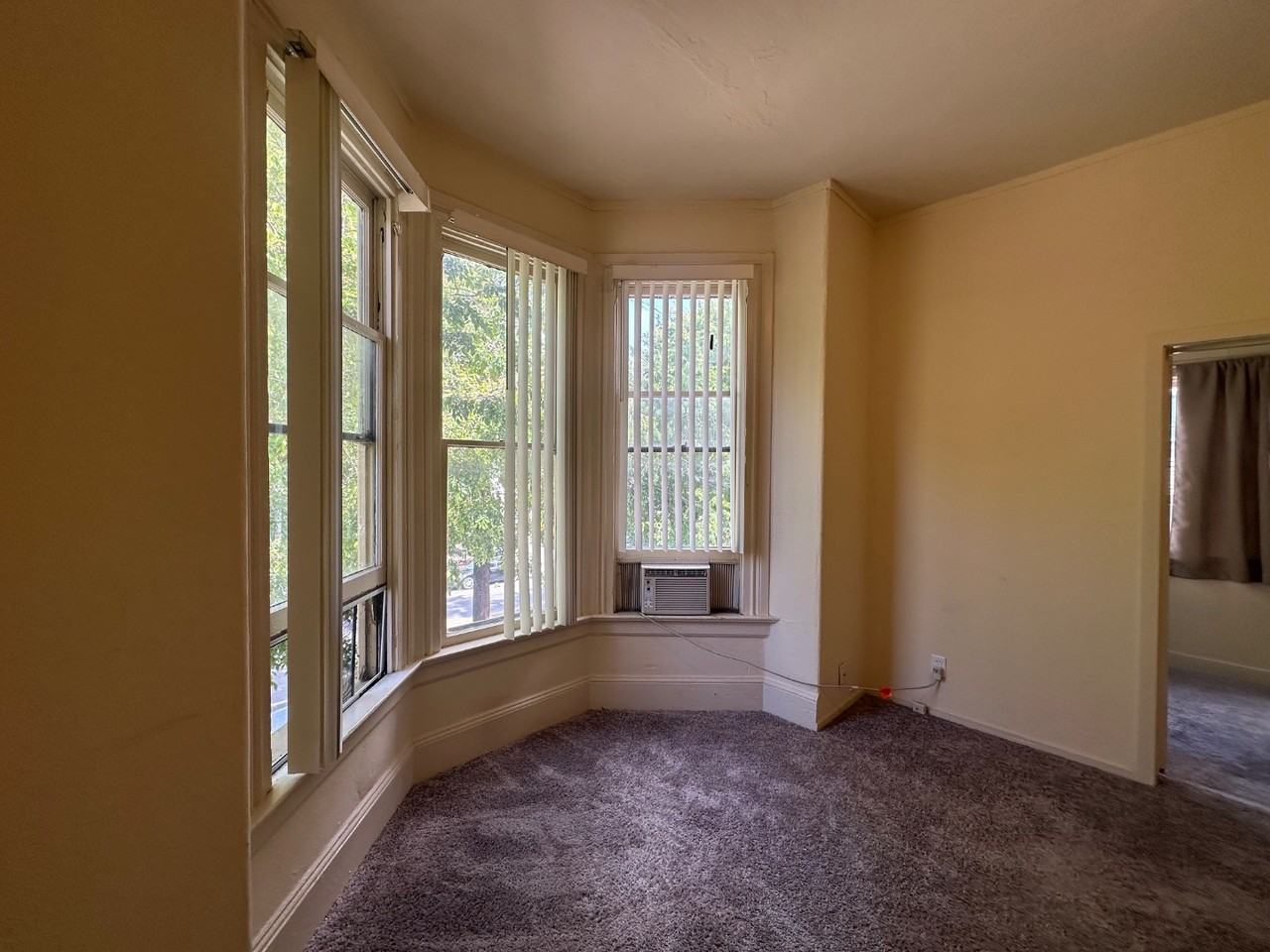 345 N 3rd St #3 - Photo 2 of 12