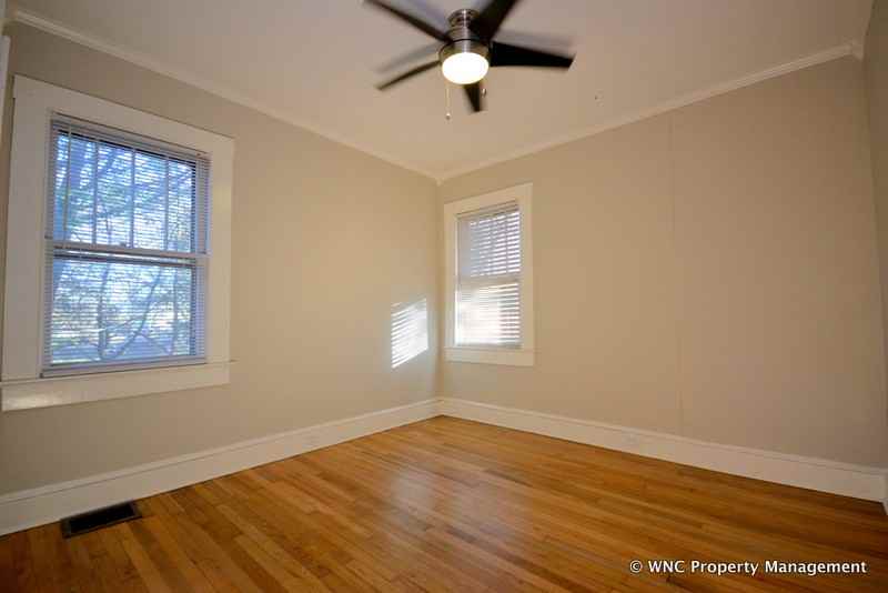 82 Nevada Ave - Photo 6 of 8