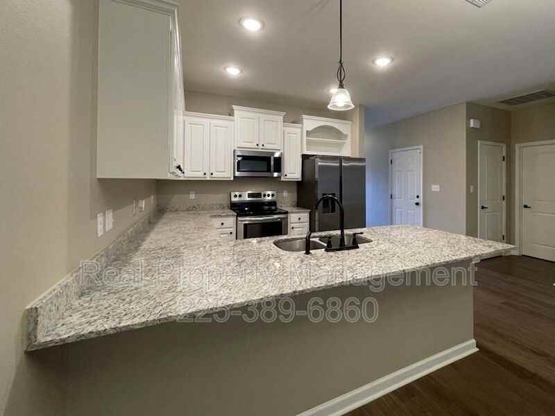 17414 Berkshire Dr - Photo 2 of 22