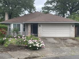 14745 Sw Surrey Ct - Photo 1 of 1