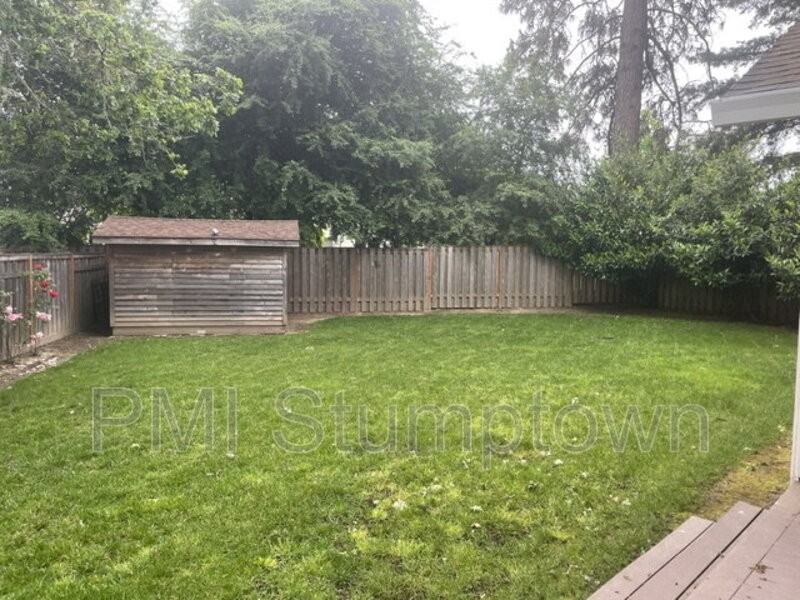 14745 Sw Surrey Ct - Photo 3 of 17