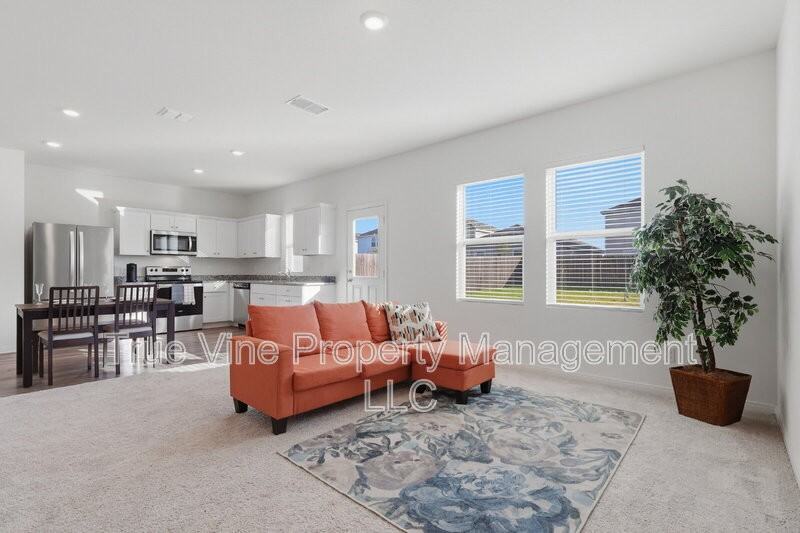 14523 Bonito Loop - Photo 5 of 30