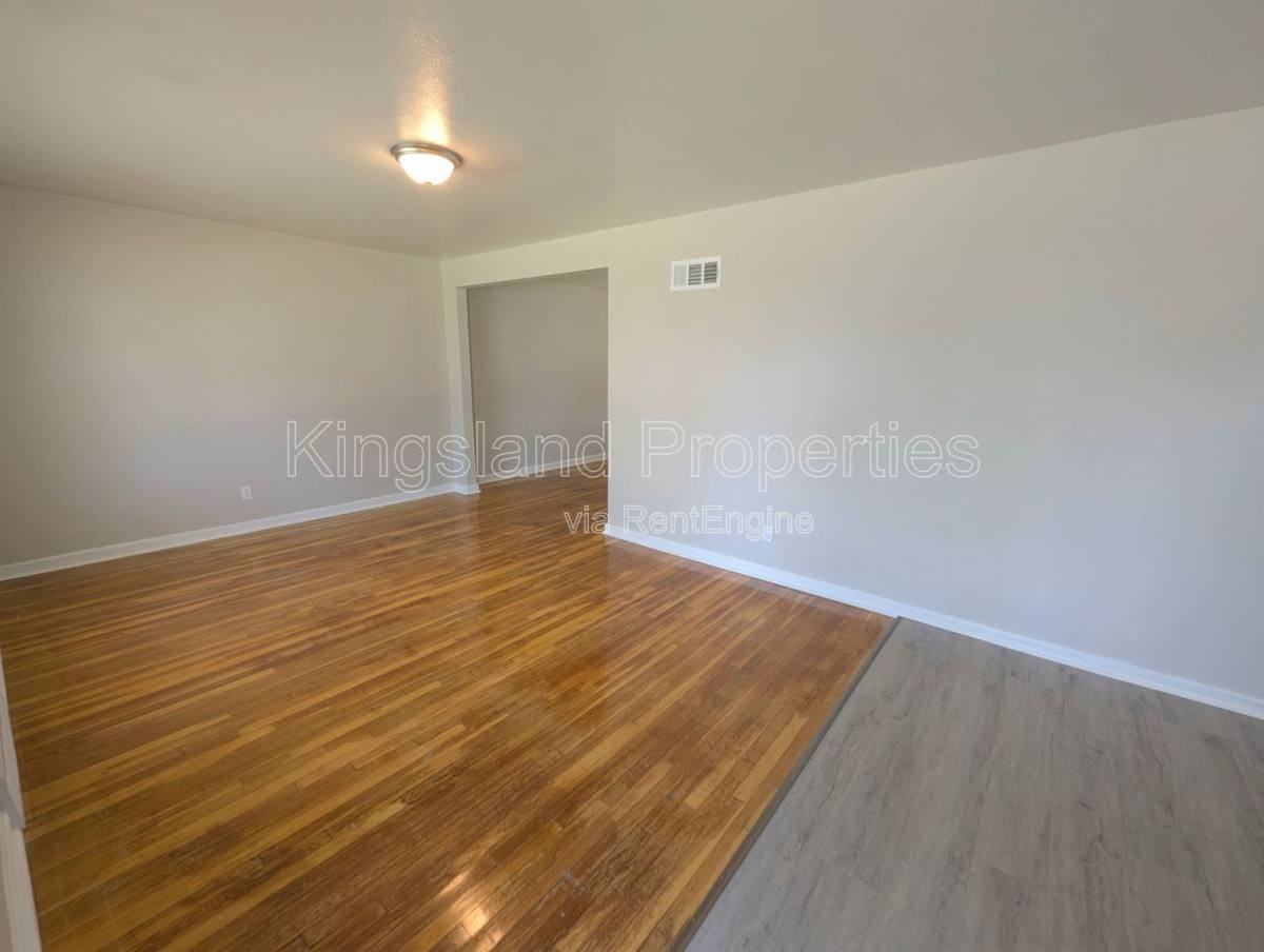 9418 Pattonwood Dr - Photo 3 of 10