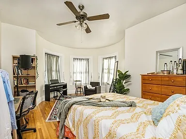 1091 Boylston St #21 - Photo 5 of 7