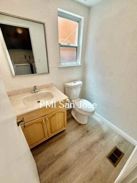 575 Kevenaire Dr - Photo 4 of 21