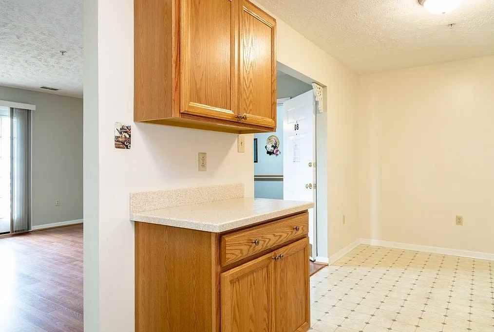 105 Hailey Ln #D8 - Photo 5 of 18