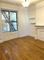 featured image of 170 8th Ave #2R