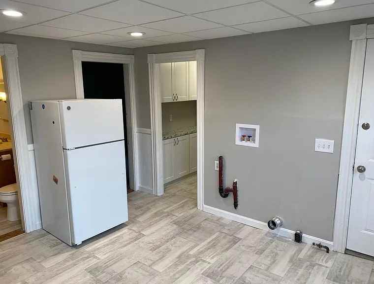 192 Stafford St #1 - Photo 2 of 11