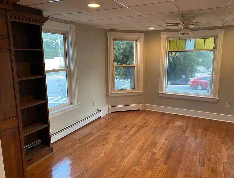 192 Stafford St #1 - Photo 7 of 11
