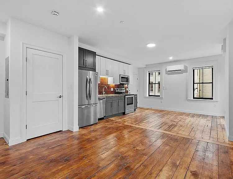 205 Summer St #4 - Photo 5 of 13