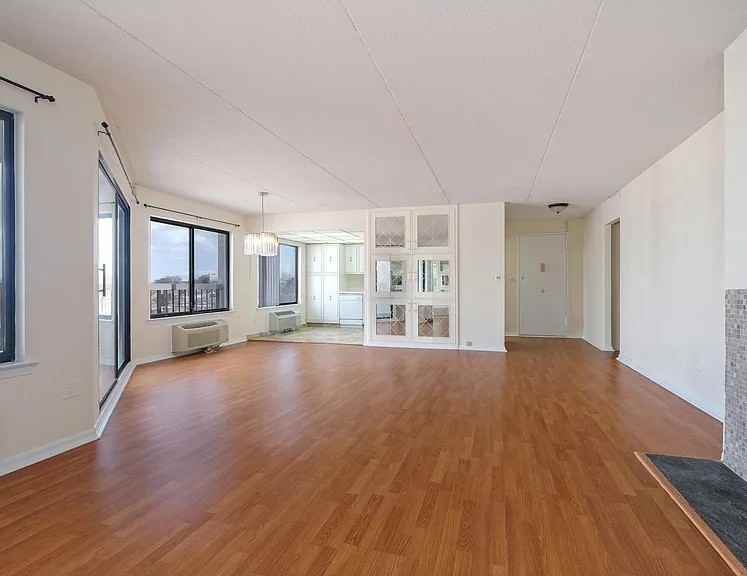 400 High Point Dr Ph - Photo 5 of 11