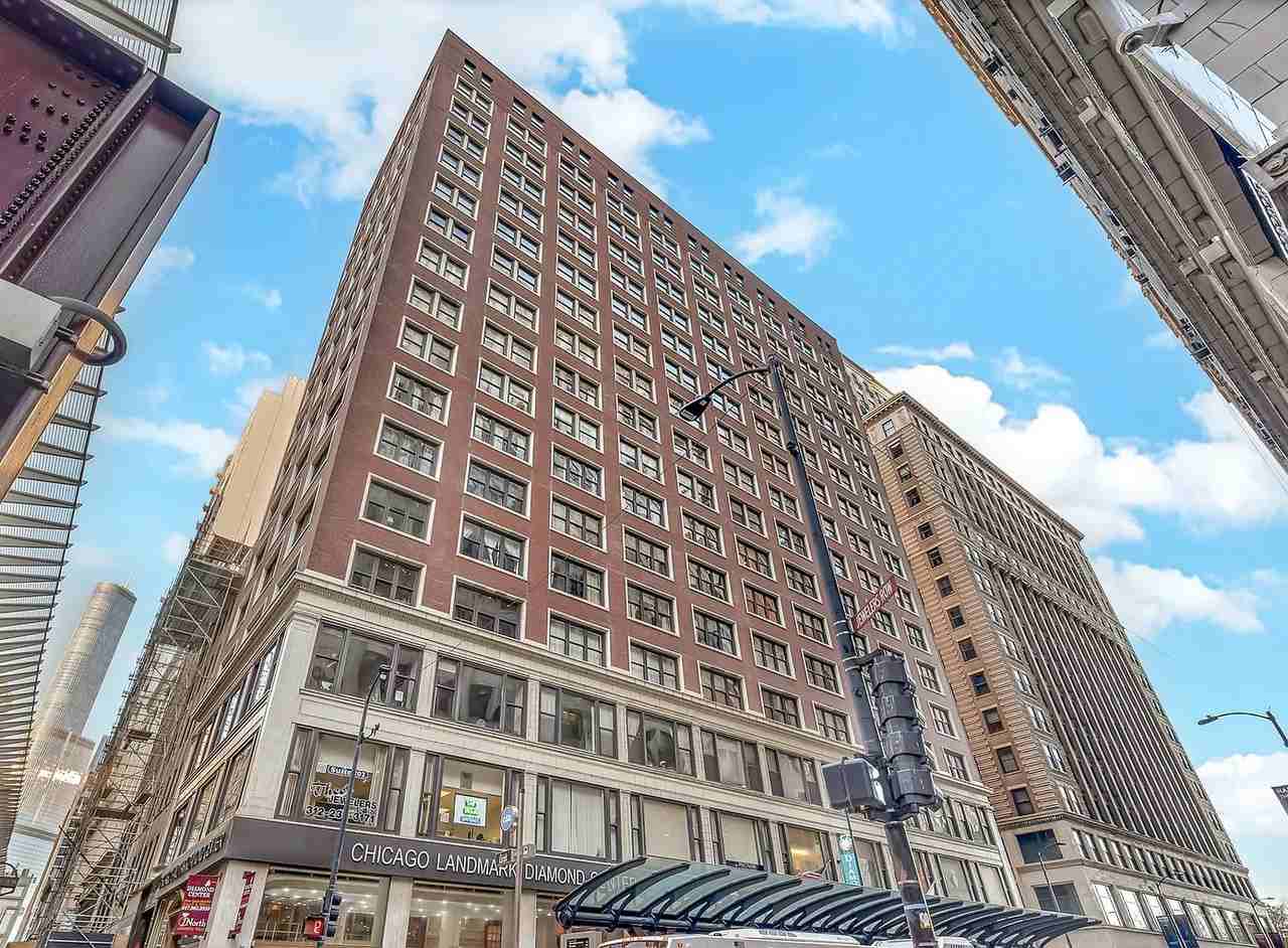 5 N Wabash Ave #1706 - Photo 2 of 12